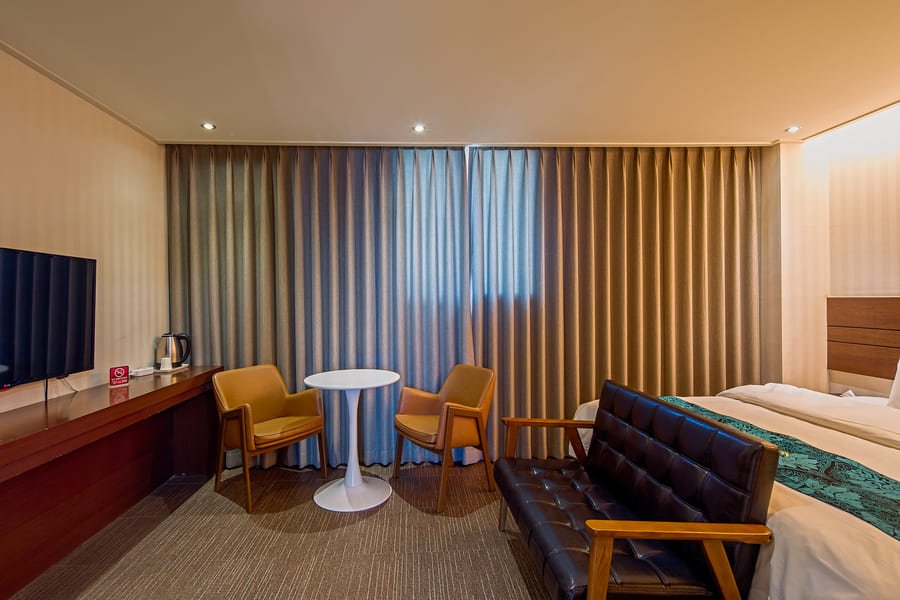 Deluxe Double Room side view